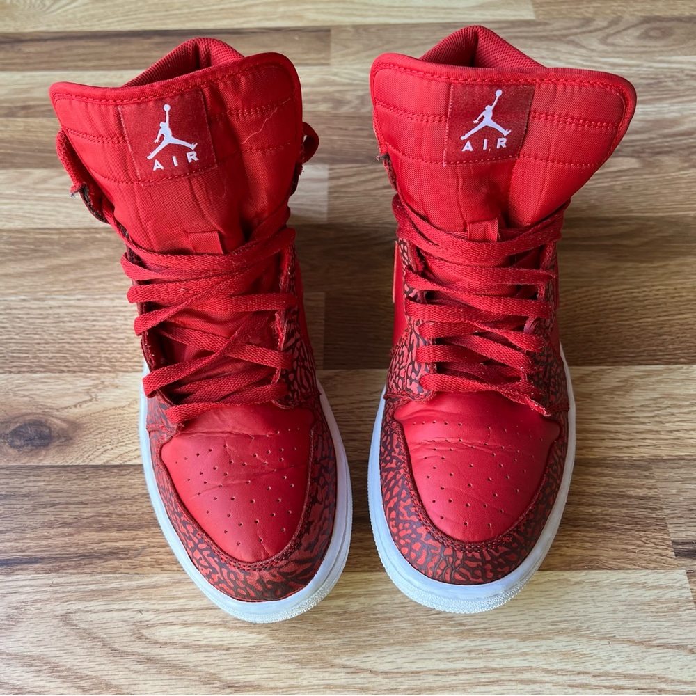 2015 AirJordan 1 Retro High Red Elephant Print sneakers 839115-600 - Picture 7 of 13